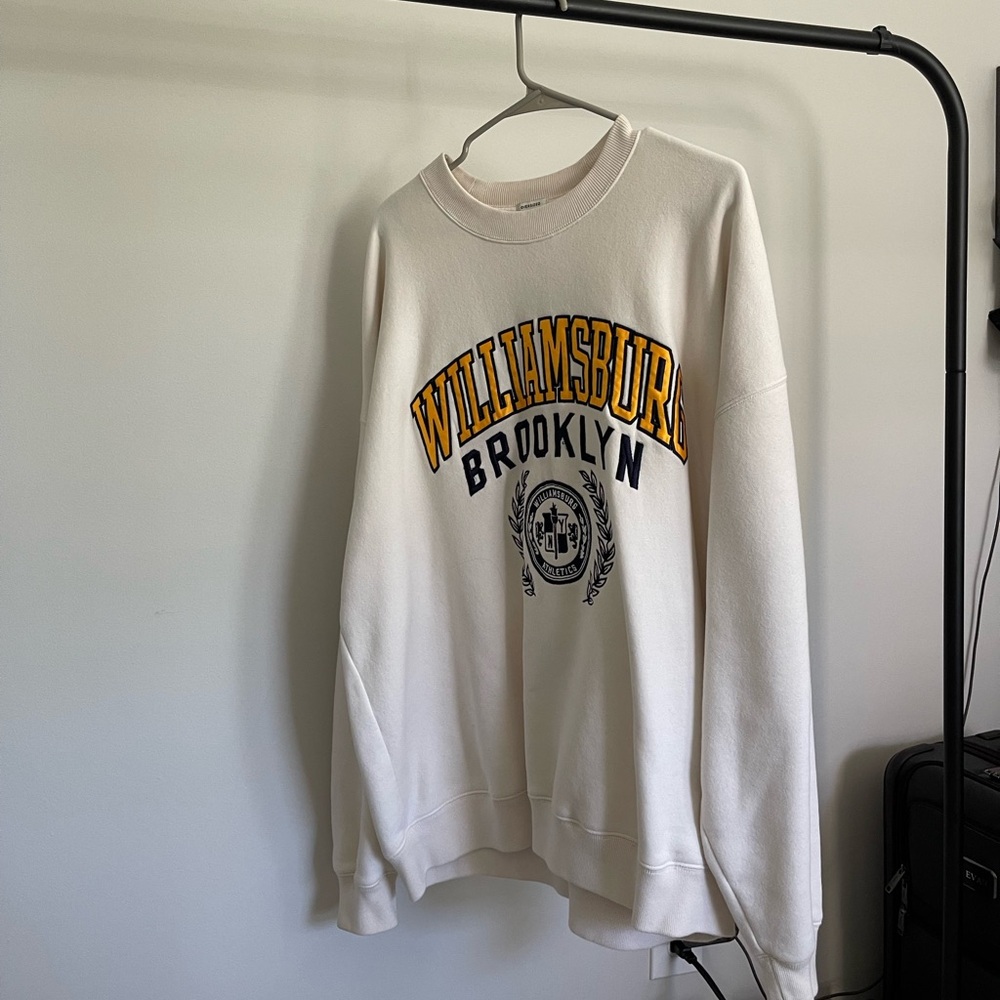 Abercrombie Oversized Crew Neck size XL